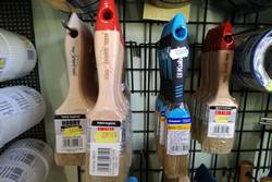 Ecsetek mindenféle munkához, felülethez.